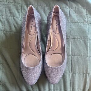 Silver Bandolino pumps size 7.5